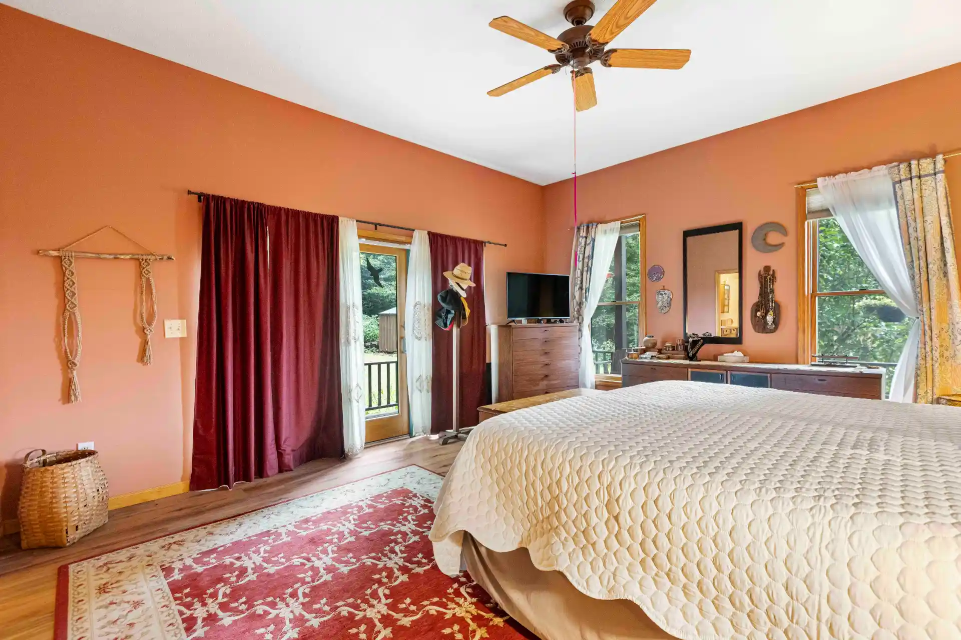 Before real estate photo editing – original unedited image provided by the client.